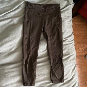 Lululemon olive green 3/4 leggings